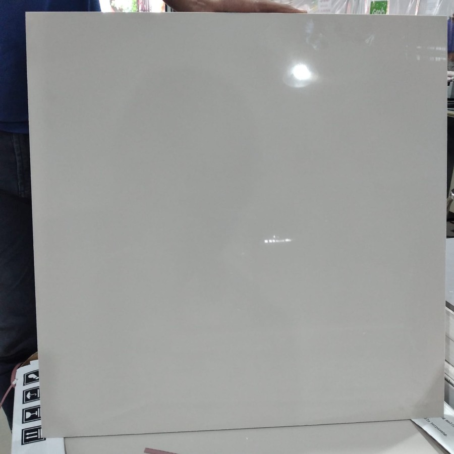 Valentino Blanco Ivory 60x60 KW1
